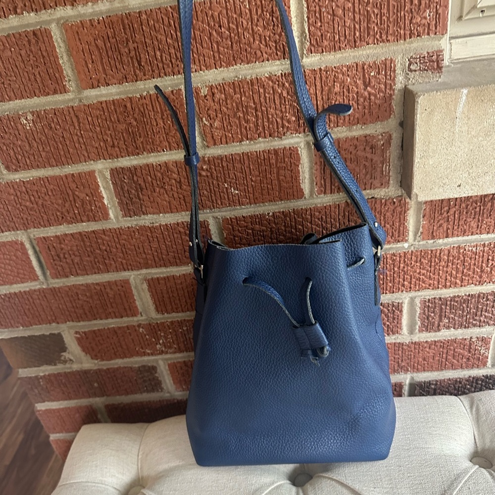 Genuine Italian leather crossbody bag